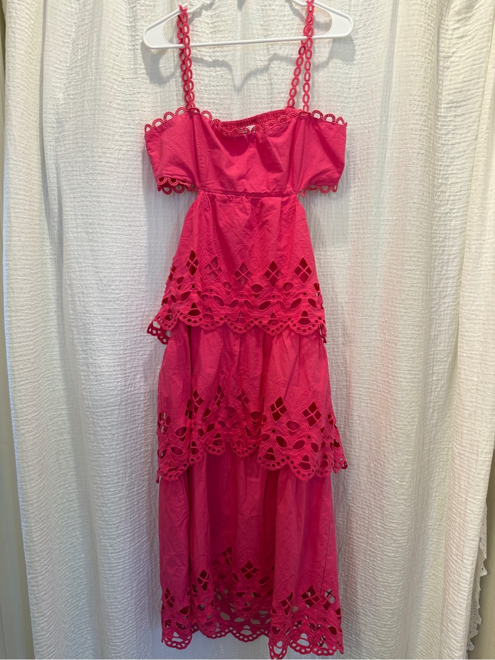 Saylor NYC Elloise Eyelet Poplin Tiered Midi Dress Hot Pink
